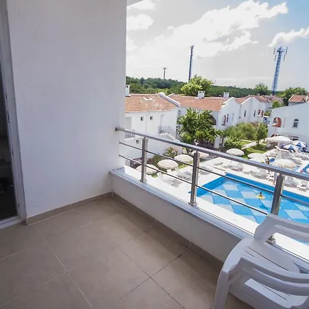 Aparthotel Inci Apart & *
