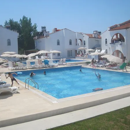 מלון דירות Inci Apart & *