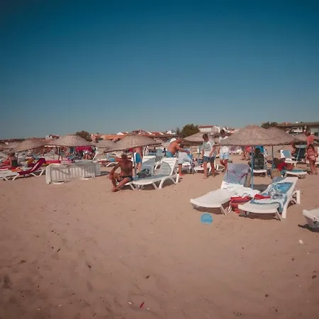 Inci Apart & מלון דירות